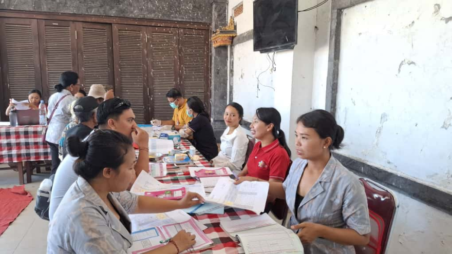 Posyandu Siklus Hidup 6 SPM Kenanga III dan Pemeriksaan Kesehatan Gratis dari UPTD Puskesmas Marga I bertempat di Balai Banjar Dinas Kuwum Anyar, Desa Kuwum, Kecamatan Marga, Kabupaten Tabanan