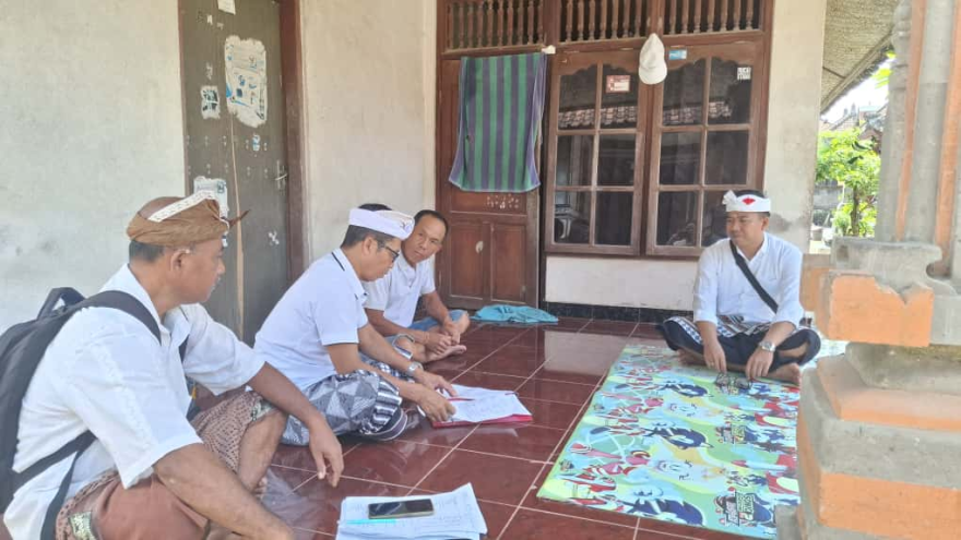 Monitoring Pendataan Desa Presisi di kediaman warga di Banjar Dinas Kuwum Ancak Bija, Desa Kuwum, Kecamatan Marga, Kabupaten Tabanan