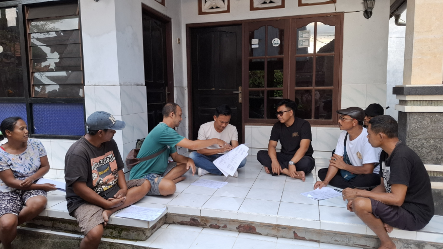 Monitoring Pendataan Desa Presisi di kediaman warga di Banjar Dinas Kuwum Tegallinggah, Desa Kuwum, Kecamatan Marga, Kabupaten Tabanan