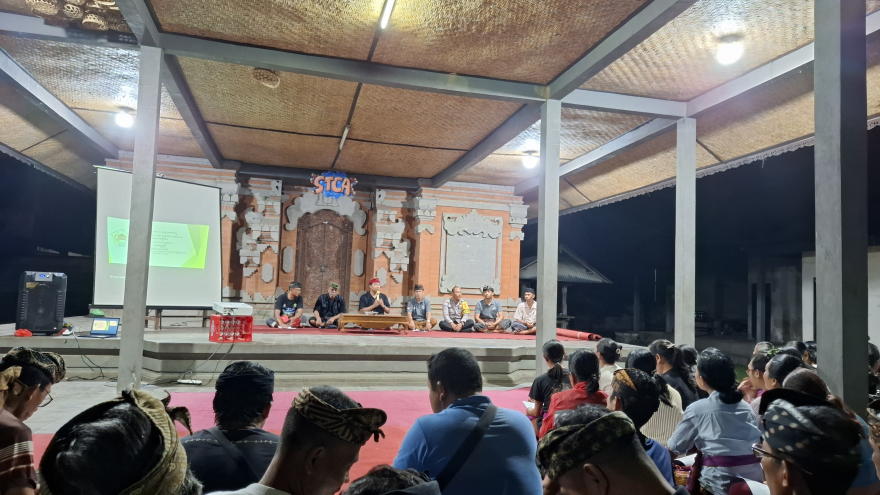 Sosialisasi Pendataan Desa Presisi dan Program Ketahanan Pangan BUMDesa Panca Sadhu Desa Kuwum bertempat di Balai Banjar Dinas Kuwum Ancak, Desa Kuwum, Kecamatan Marga, Kabupaten Tabanan.